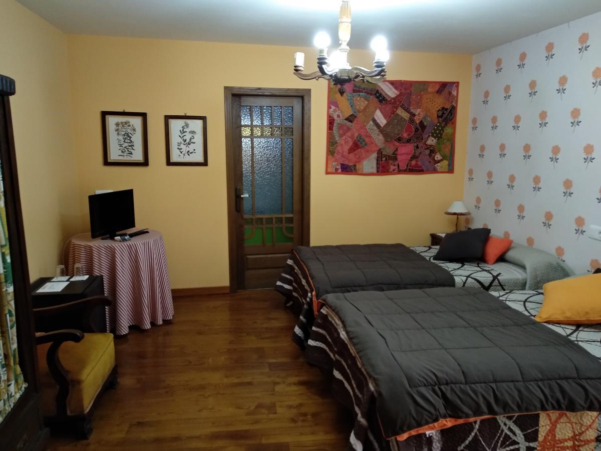 Casa Manoso Hotel Cea Ngoại thất bức ảnh